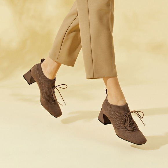 Vivaia Block Heel Knit Ankle Booties Lace Up Square Toe Brown Size 9.5‎ EUR 41 - Picture 1 of 14